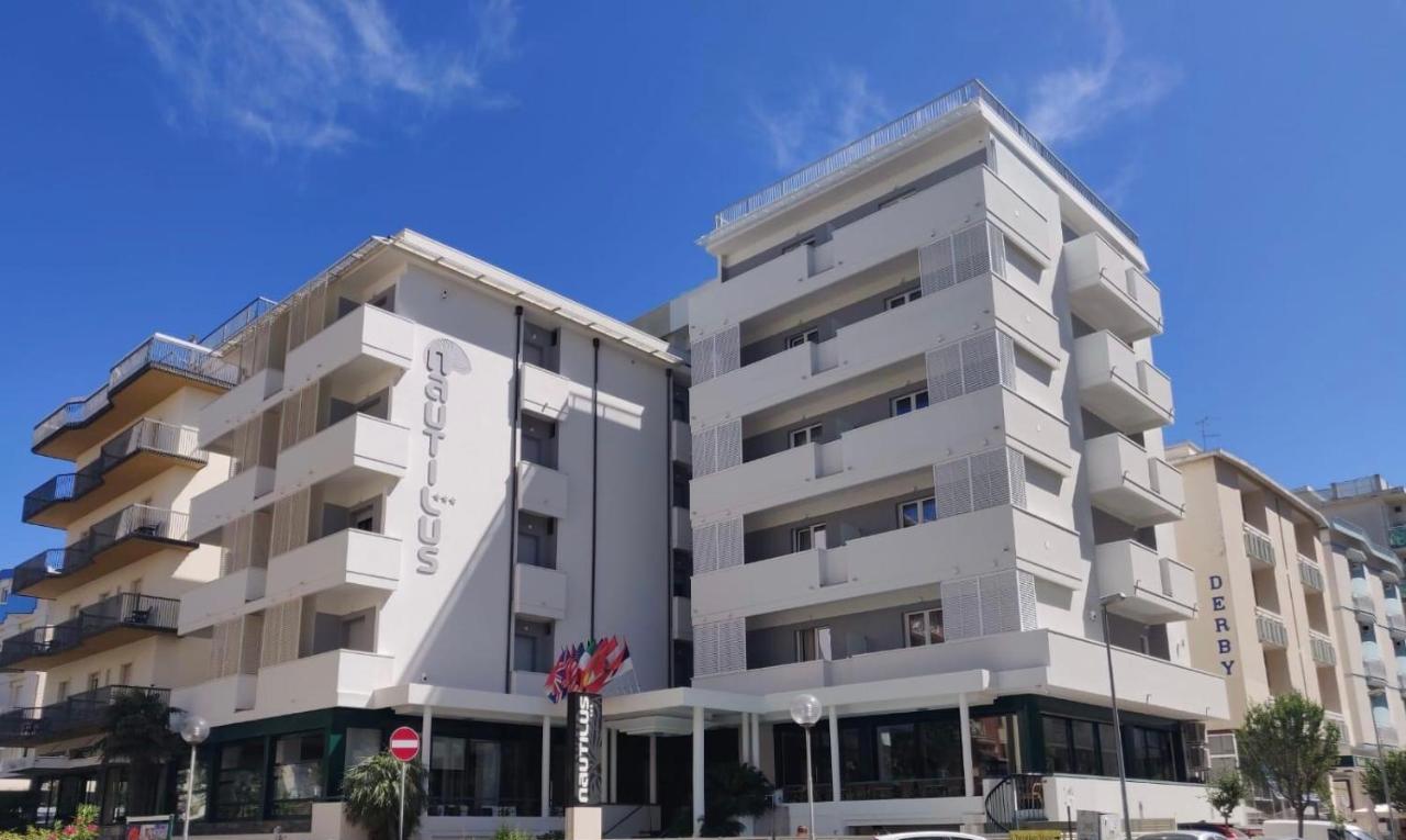 Hotel Nautilus كاتوليكا المظهر الخارجي الصورة