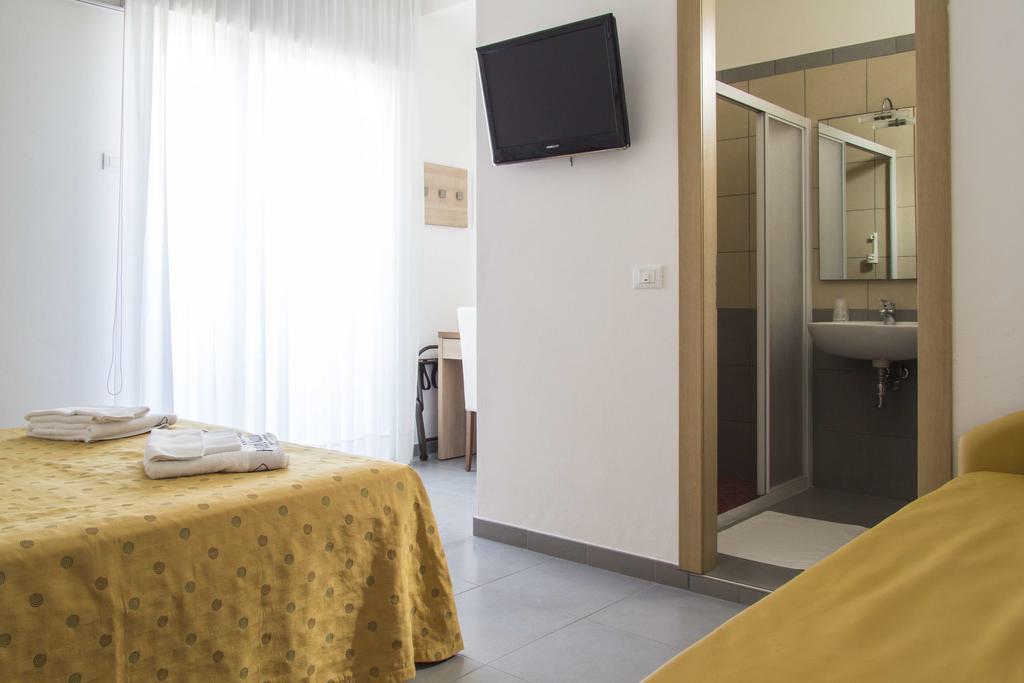 Hotel Nautilus كاتوليكا المظهر الخارجي الصورة