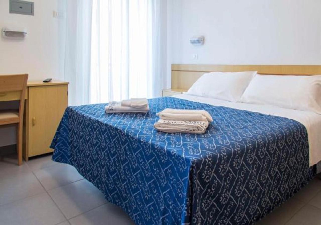 Hotel Nautilus كاتوليكا الغرفة الصورة