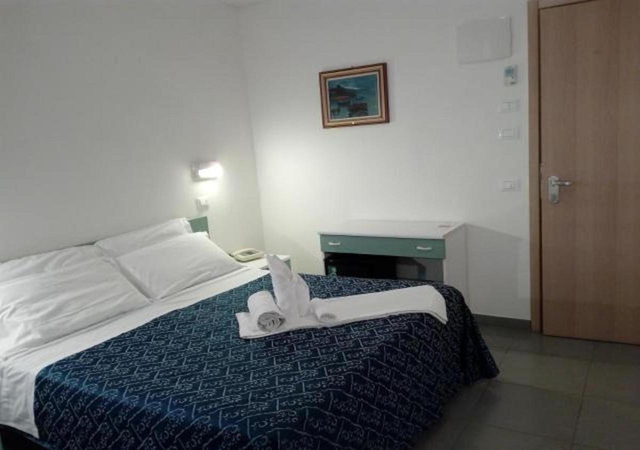 Hotel Nautilus كاتوليكا المظهر الخارجي الصورة