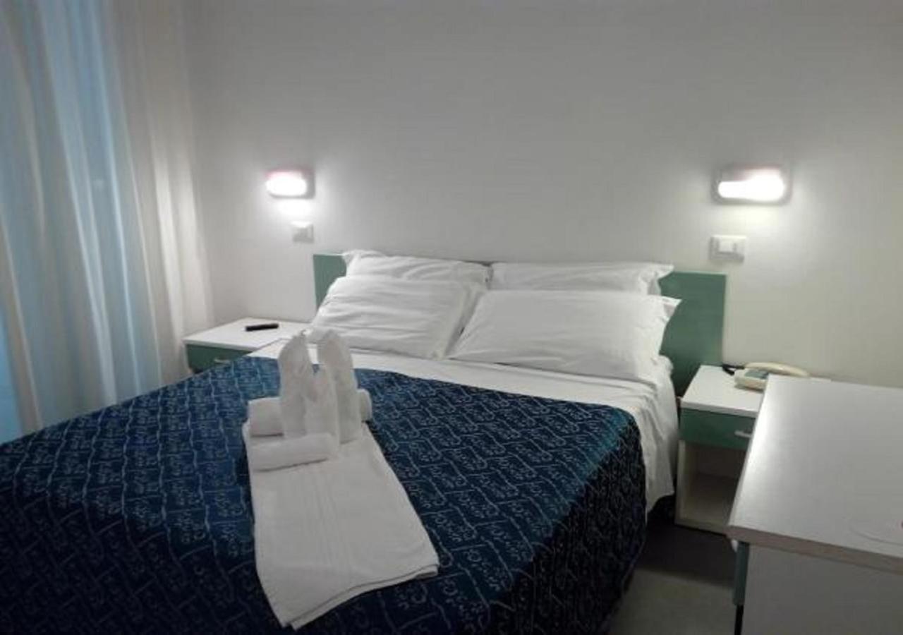 Hotel Nautilus كاتوليكا المظهر الخارجي الصورة